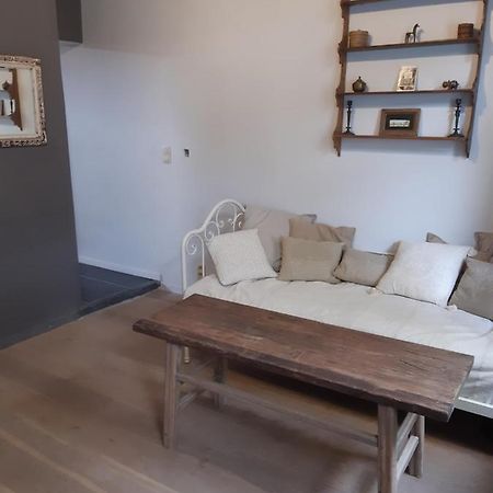 Maison Cosy Au Centre De Nivelles - Videosurveillance Exterieure Εξωτερικό φωτογραφία
