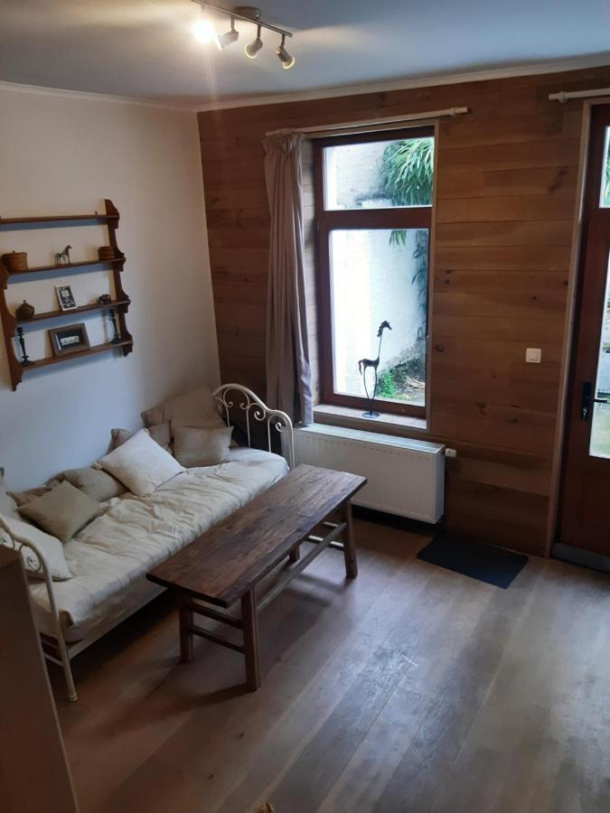 Maison Cosy Au Centre De Nivelles - Videosurveillance Exterieure Εξωτερικό φωτογραφία